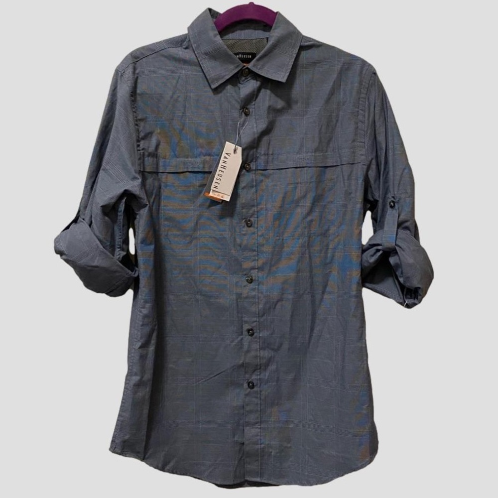 VAN Heusen Traveler Shirt, Men’s Small (S/P 14”-14 1/2”)